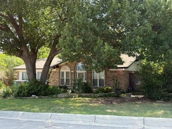 3228 Durango Road, Fort Worth, TX 76116