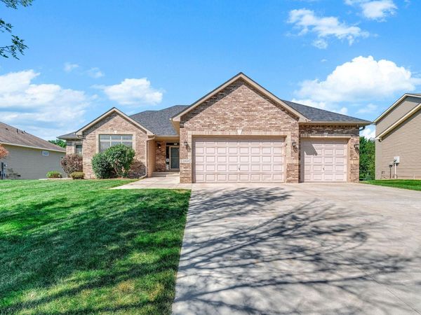 22633 Zion Parkway NW, Bethel, MN 55005