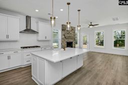 122 Clubside Drive  photo 4
