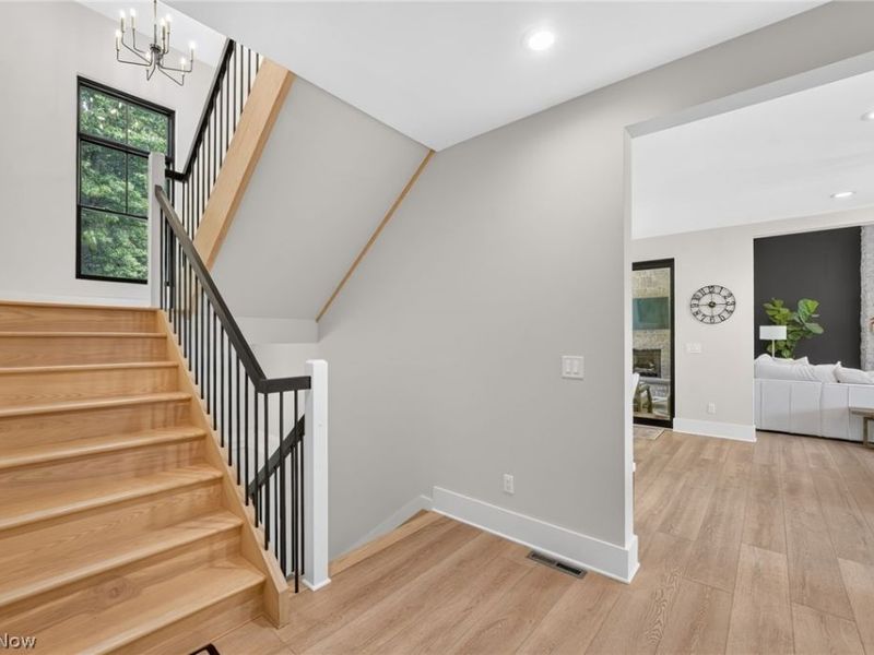 33500 Reserve Way, Avon, OH 44011 Photo 17