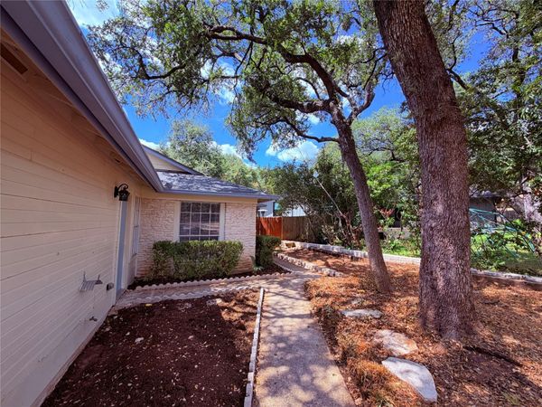 12102 Arrowwood DR, Unit B, Austin, TX 78727