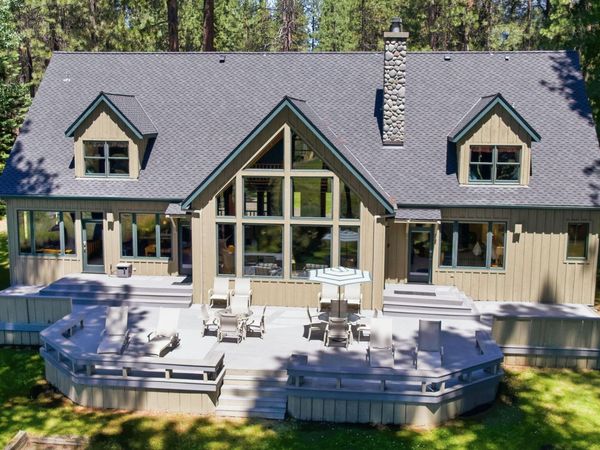 70448 Bowdenii, Unit GM226, Black Butte Ranch, OR 97759