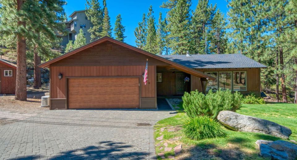 146 Palisades Drive, Stateline, NV 89449 Photo