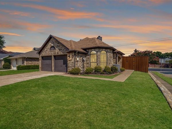 3801 Suffolk Lane, Plano, TX 75023