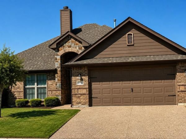6712 Fire Dance Drive, Benbrook, TX 76126