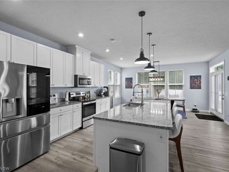 3082 Stonehurst Road, Uniontown, OH 44685 Photo 13