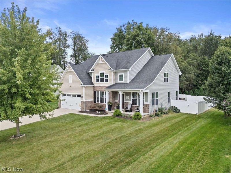 3082 Stonehurst Road, Uniontown, OH 44685 Photo 2