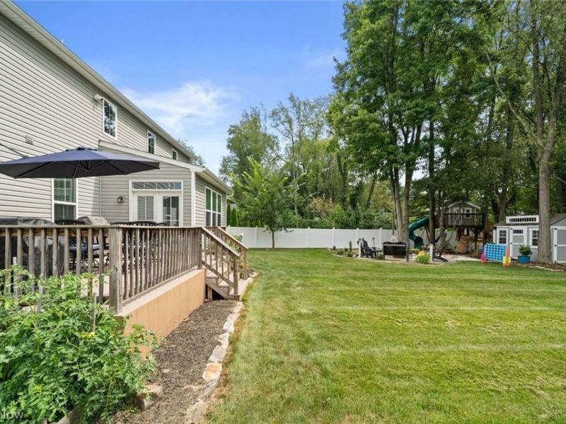 3082 Stonehurst Road, Uniontown, OH 44685 Photo 46