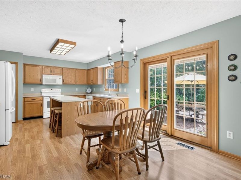 32079 Country Club Drive, Avon Lake, OH 44012 Photo 10