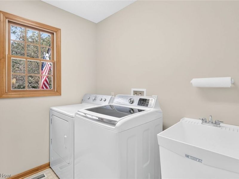 32079 Country Club Drive, Avon Lake, OH 44012 Photo 20