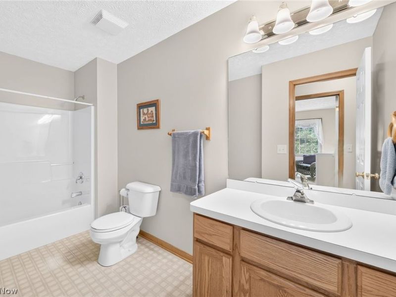 32079 Country Club Drive, Avon Lake, OH 44012 Photo 27