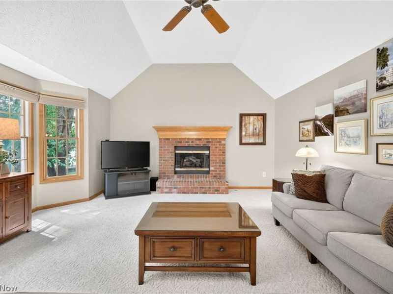 32079 Country Club Drive, Avon Lake, OH 44012 Photo 4