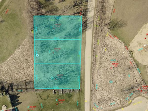 1631 Plock Road , Dixon, IL 61021