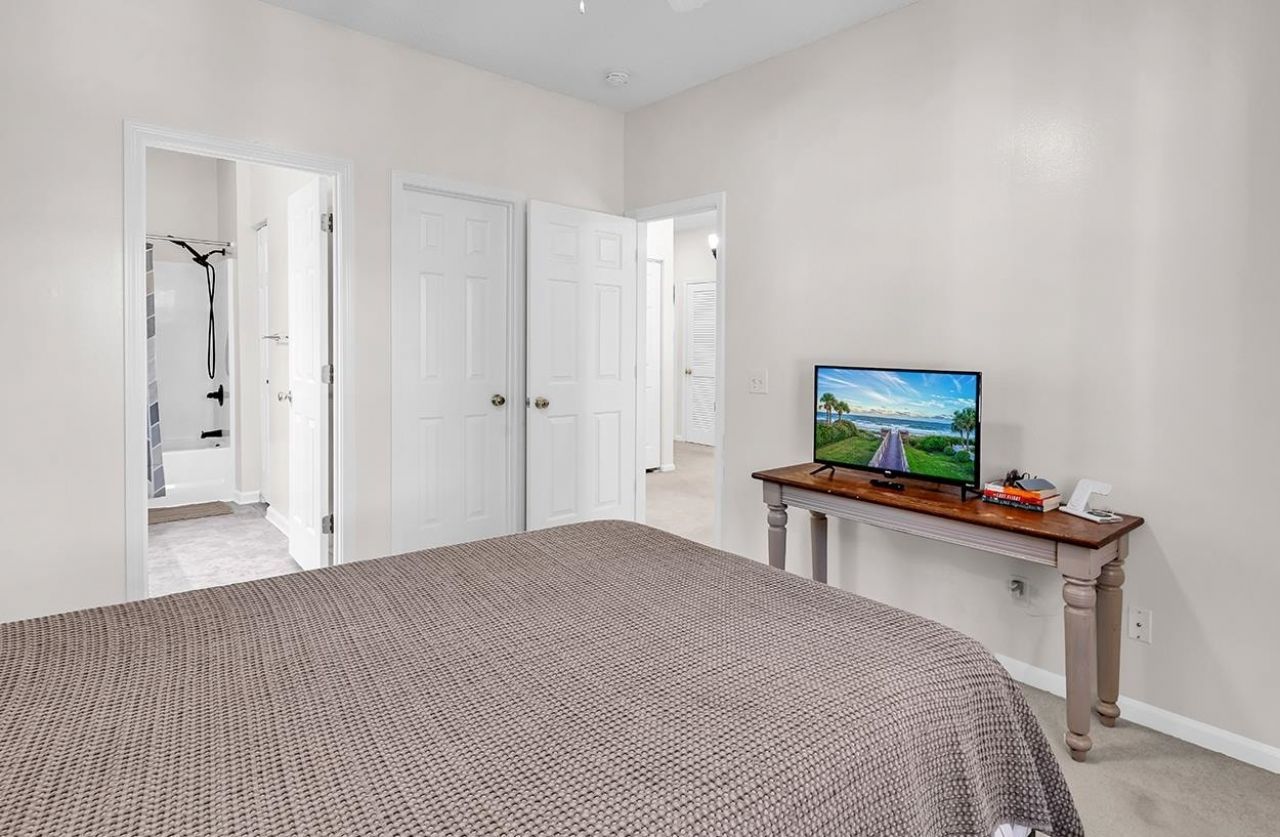 5108 Sweetwater Blvd. Photo 9