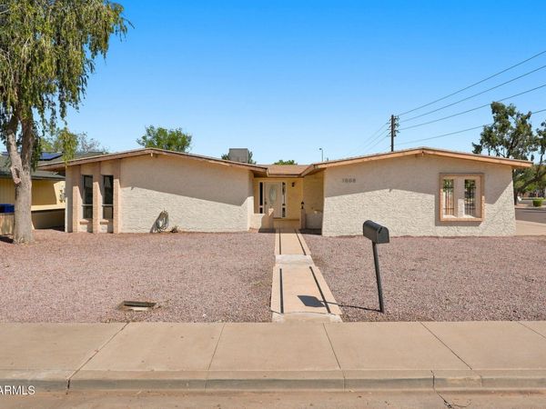 1008 W DRUMMER Avenue, Mesa, AZ 85210