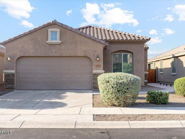 6748 W CHARTER OAK Road, Peoria, AZ 85381