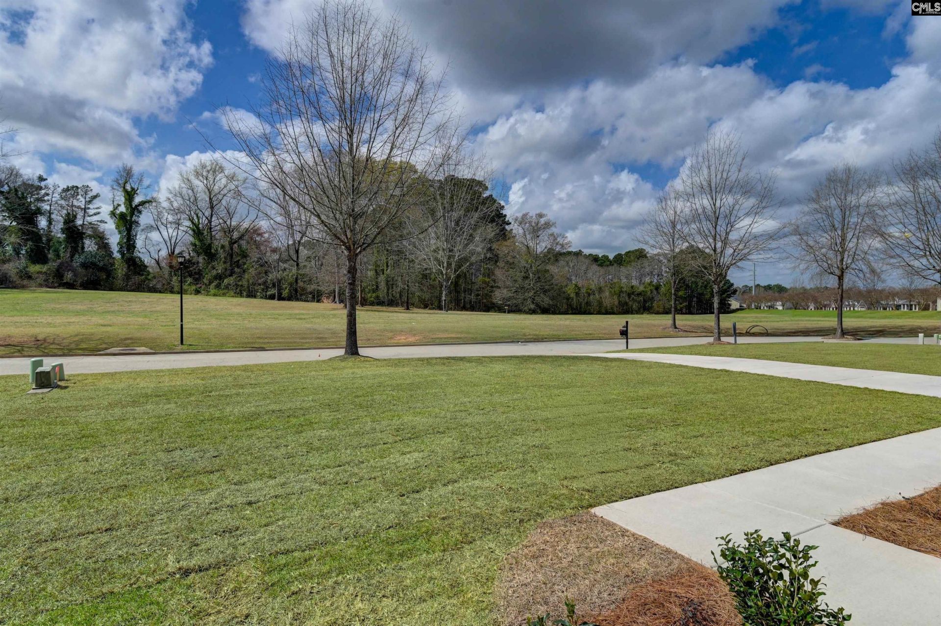 138 Clubside Drive  Photo 13