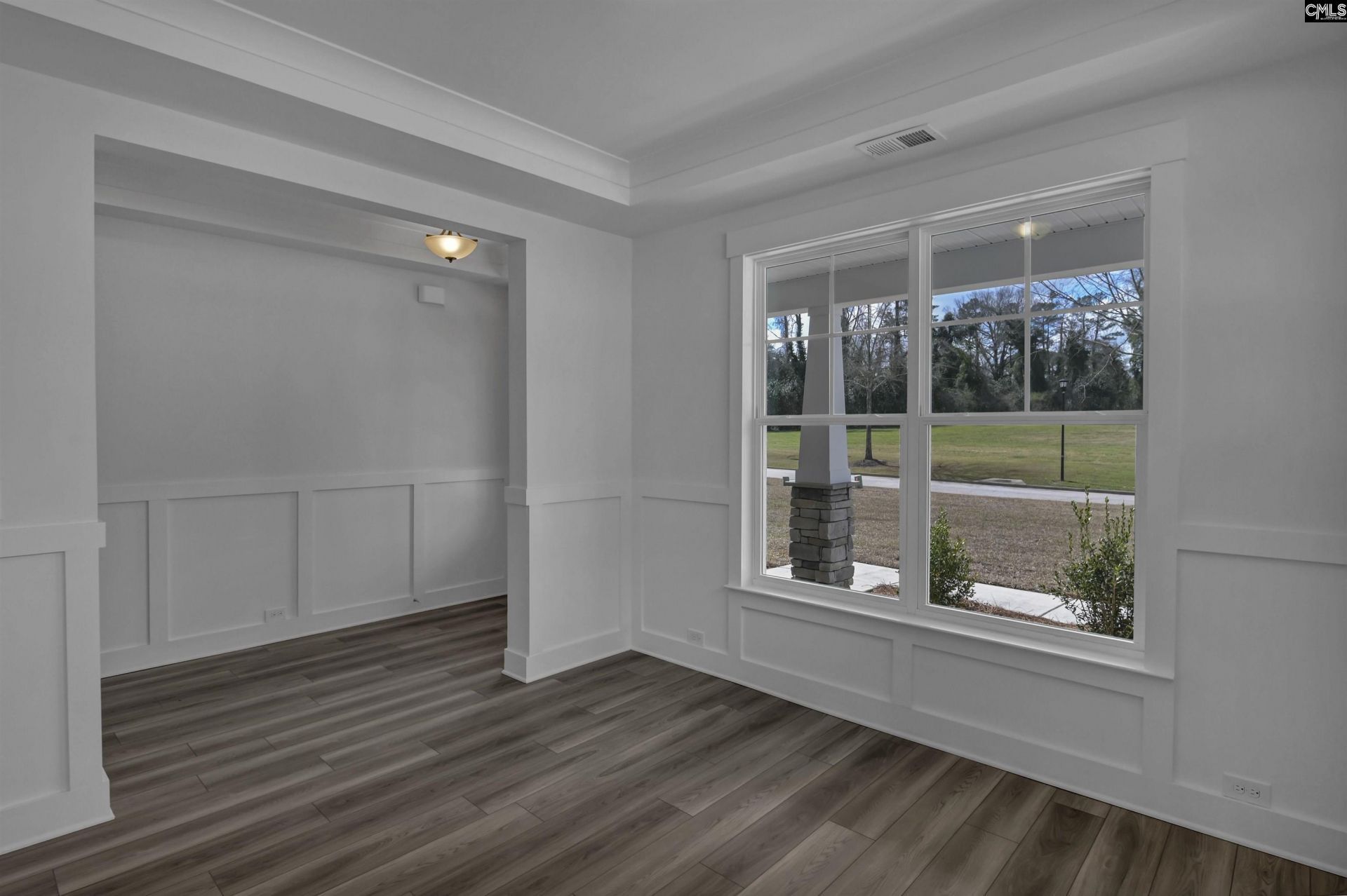 138 Clubside Drive  Photo 17
