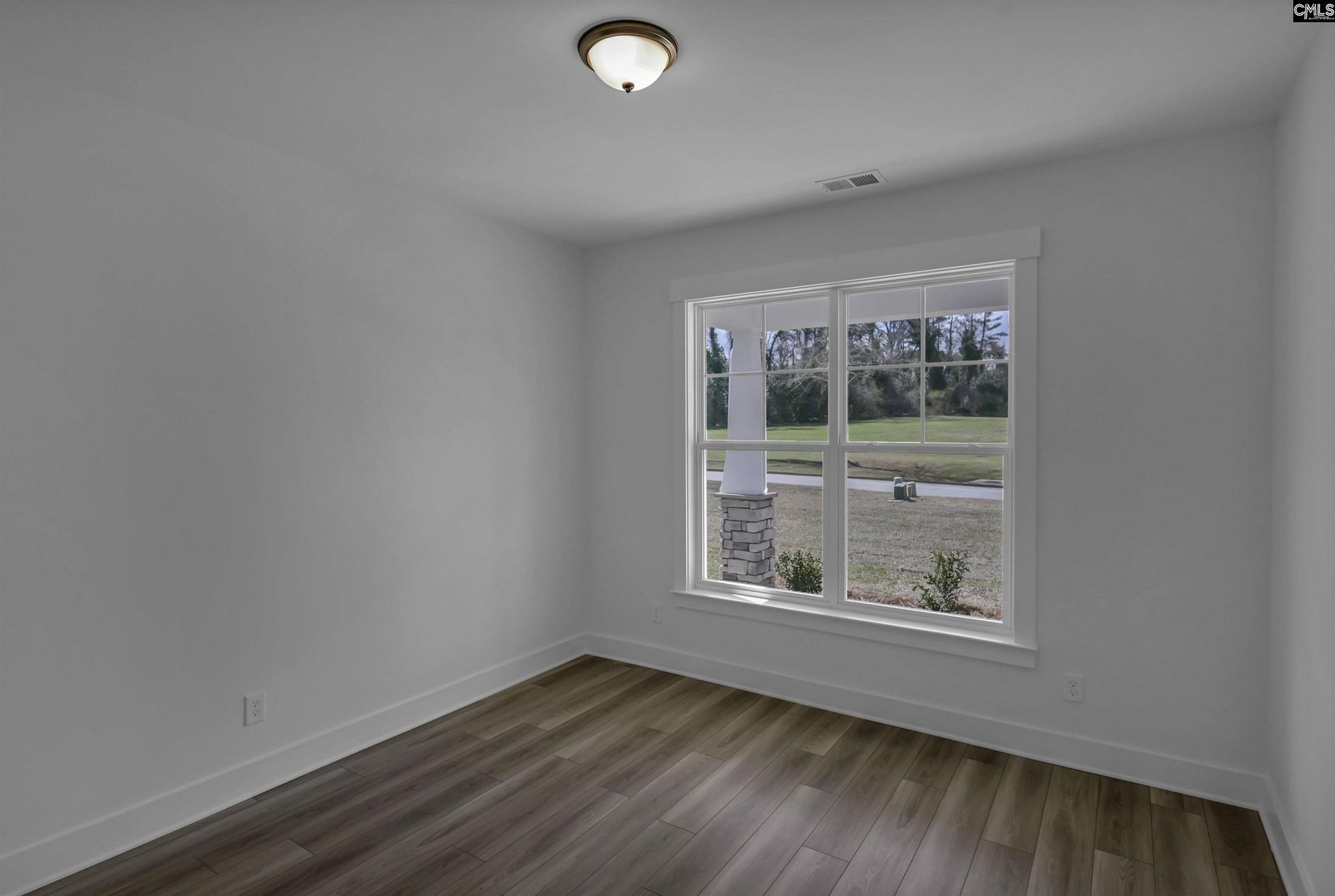 138 Clubside Drive  Photo 19
