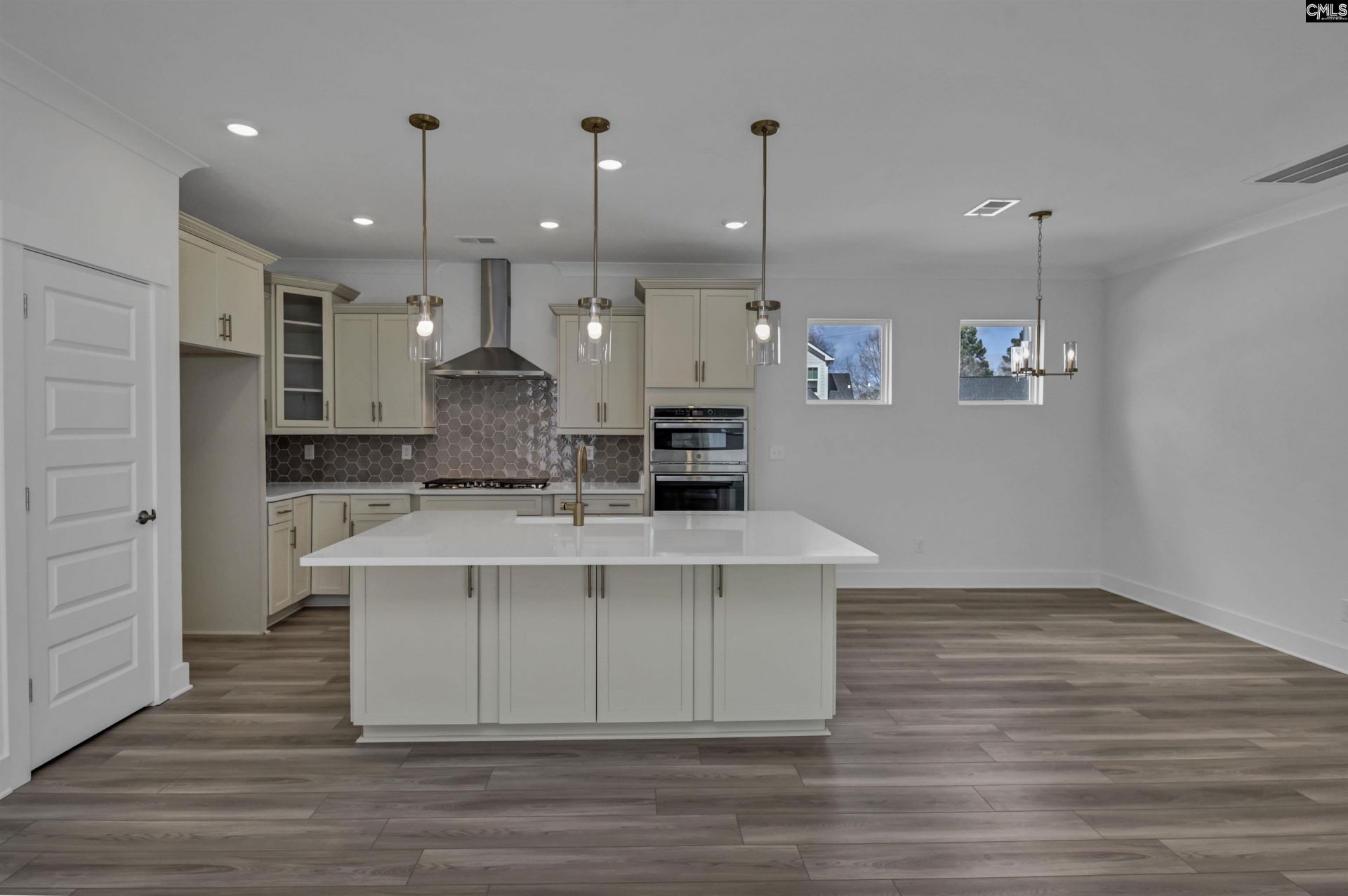 138 Clubside Drive  Photo 23