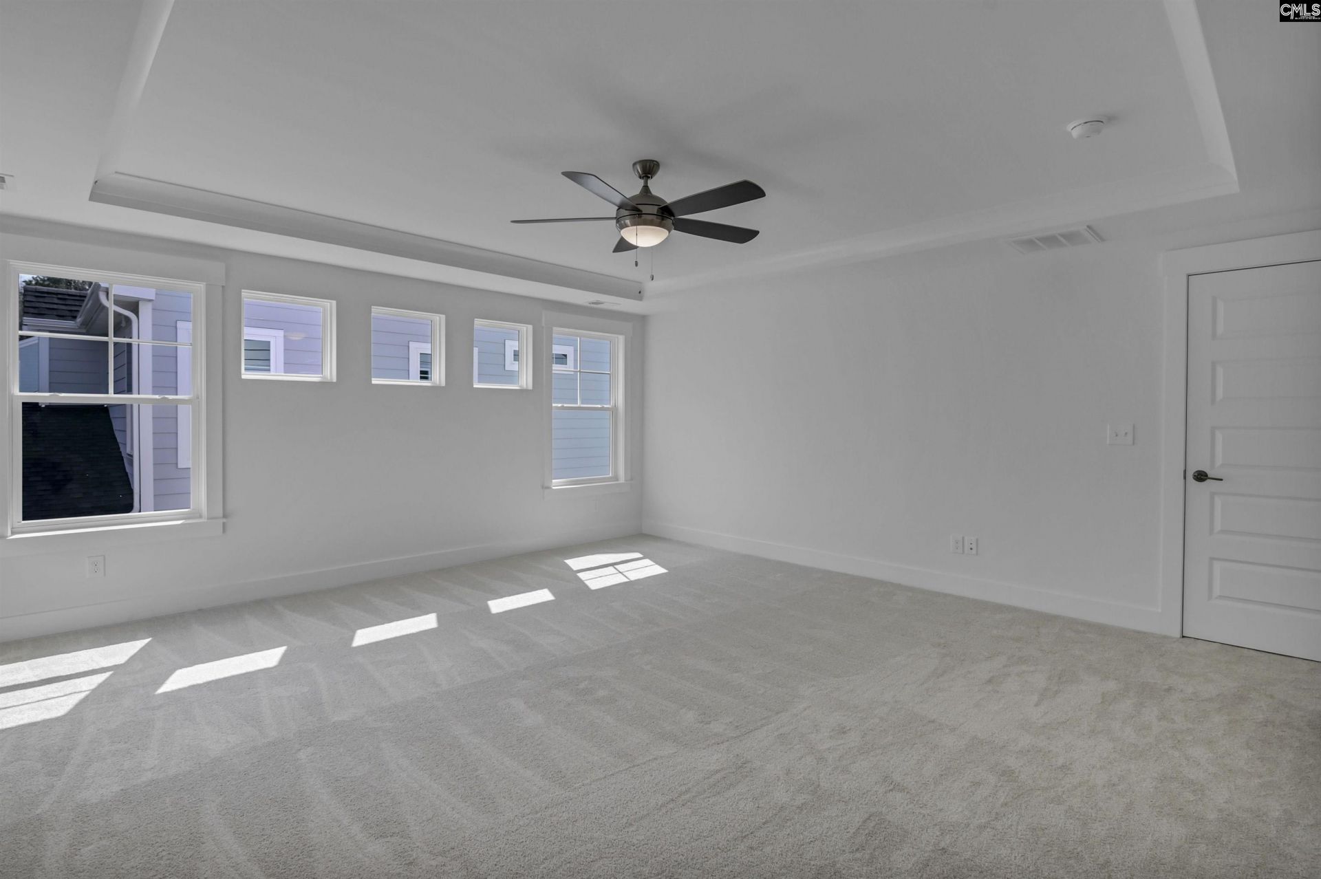 138 Clubside Drive  Photo 35