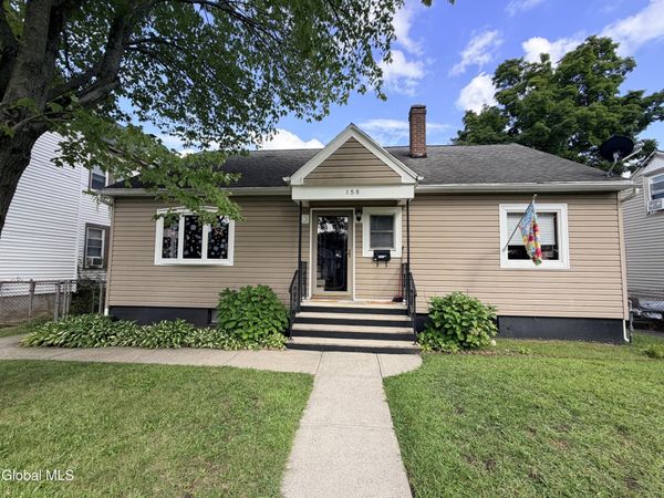 158 8th Avenue, Troy, NY 12180