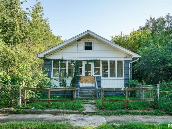 1926 W HOWETT Street, Peoria, IL 61605