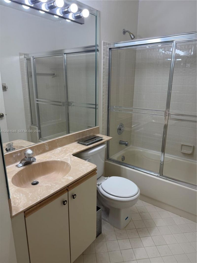 5438 Verona Dr , Unit B, Boynton Beach, FL 33437 Photo