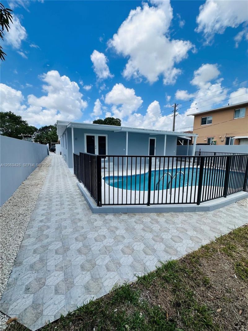 82 E 16th St , Hialeah, FL 33010 Photo