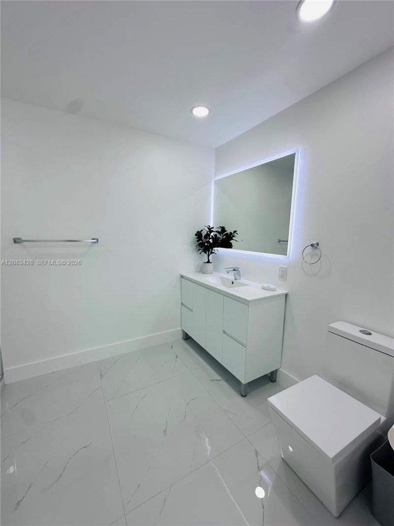 82 E 16th St, Hialeah, FL 33010 Photo