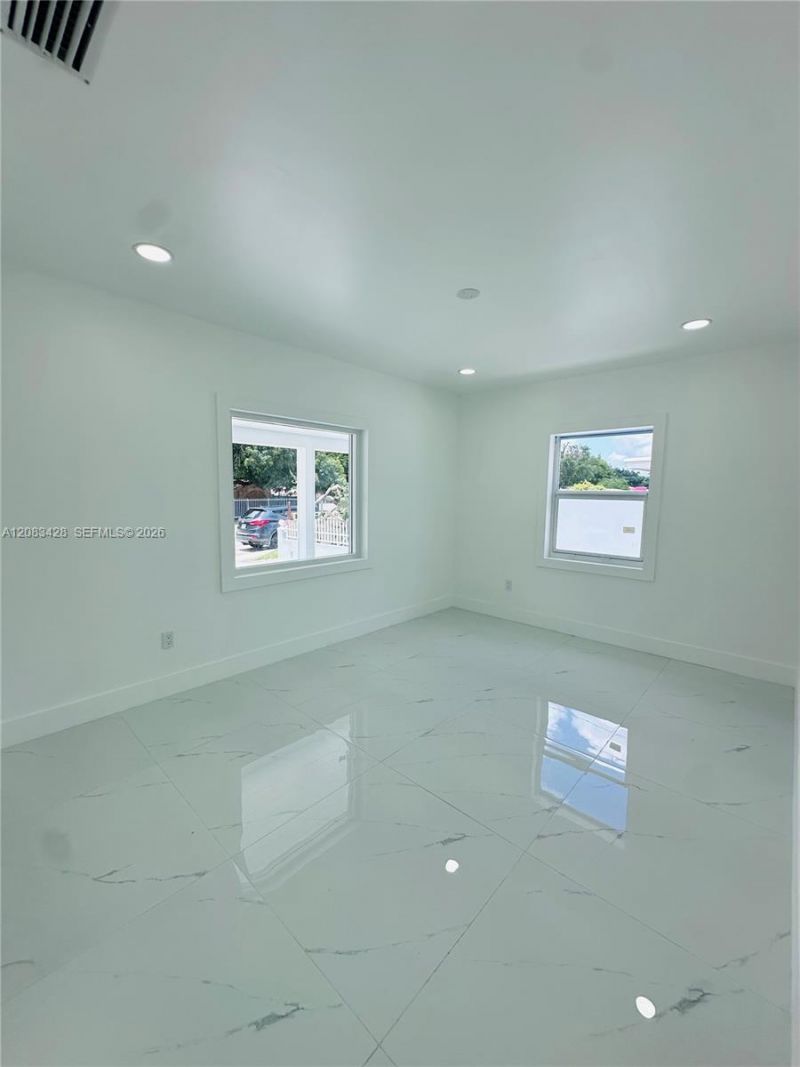 82 E 16th St , Hialeah, FL 33010 Photo