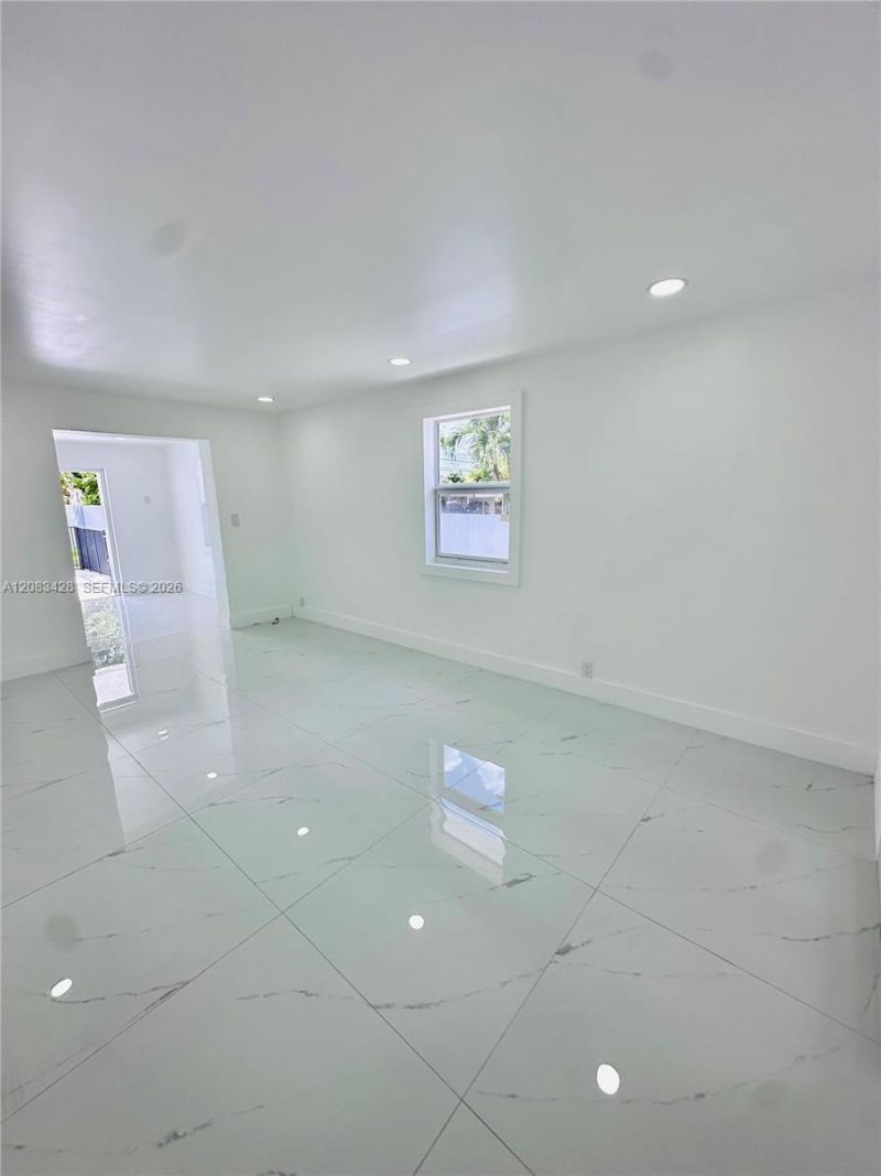 82 E 16th St , Hialeah, FL 33010 Photo