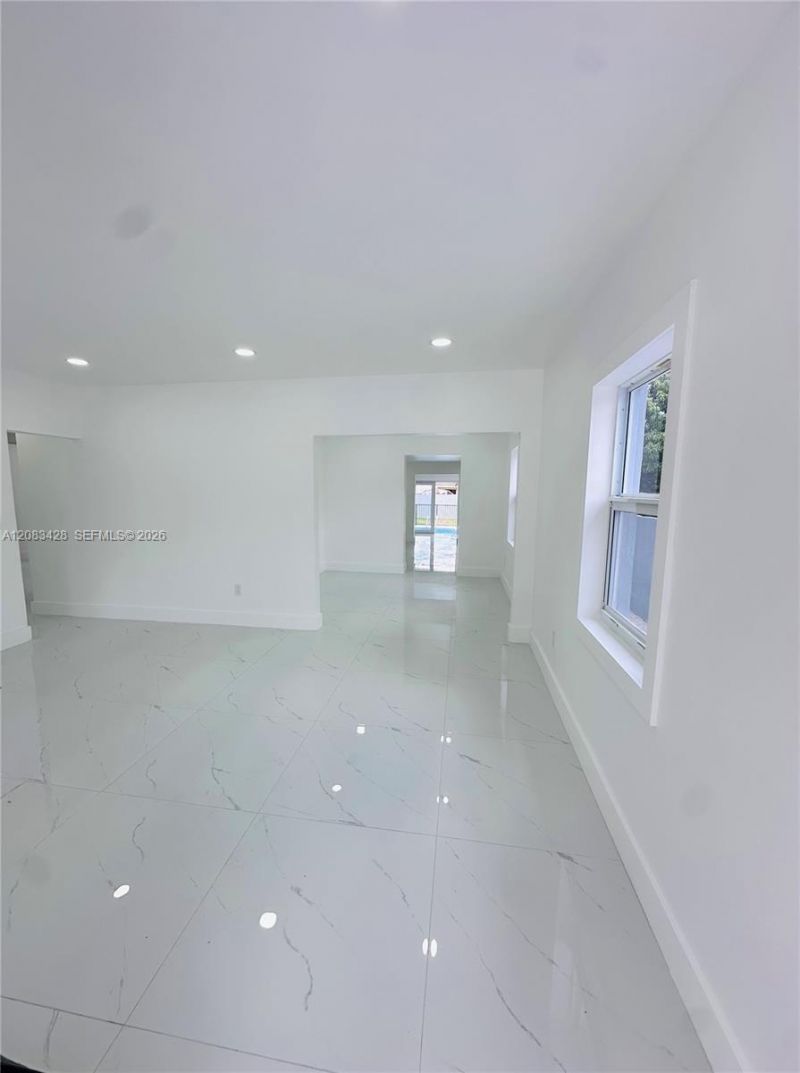 82 E 16th St , Hialeah, FL 33010 Photo