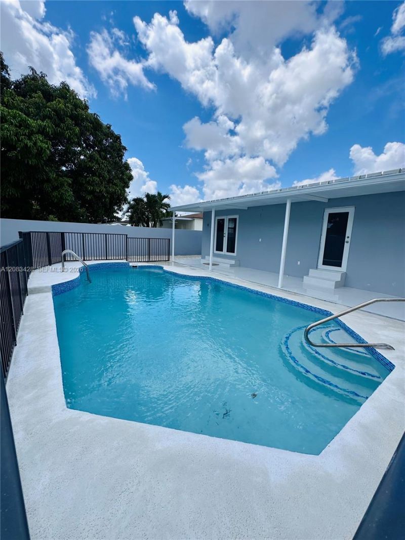 82 E 16th St , Hialeah, FL 33010 Photo