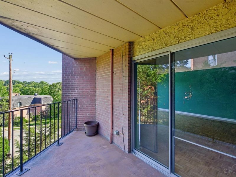 880 Rue De La Paix, Unit A5, Cincinnati, OH 45220 Photo 20