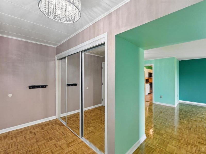 880 Rue De La Paix, Unit A5, Cincinnati, OH 45220 Photo 5
