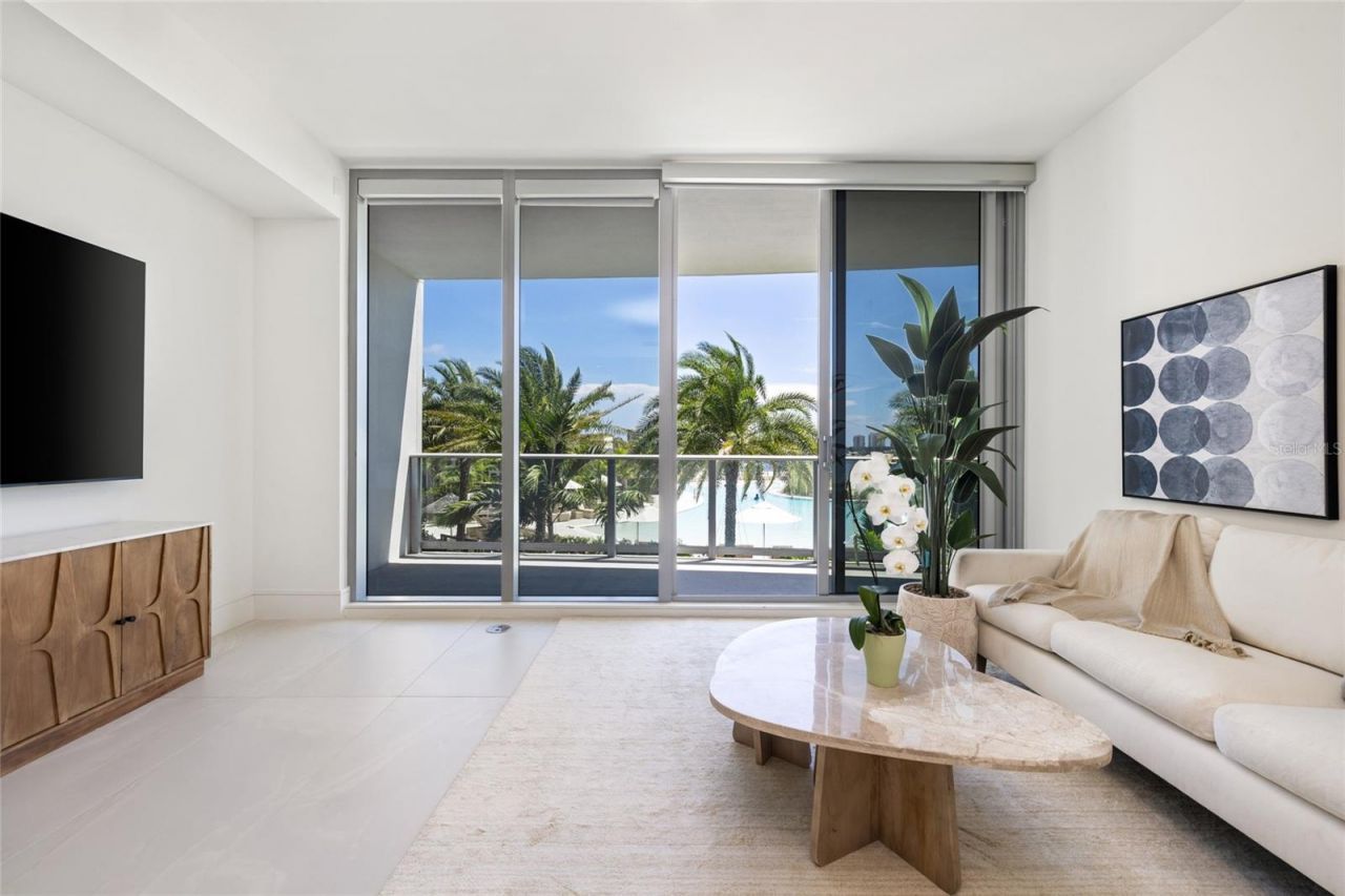 220 Lake Shore Drive, Unit 704, Lake Park, FL 33403 Photo