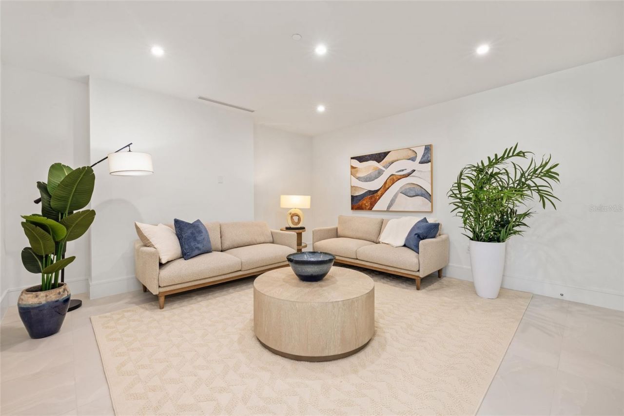 220 Lake Shore Drive, Unit 704, Lake Park, FL 33403 Photo