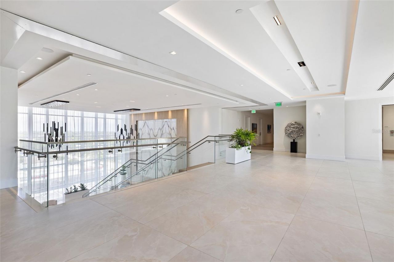220 Lake Shore Drive, Unit 704, Lake Park, FL 33403 Photo