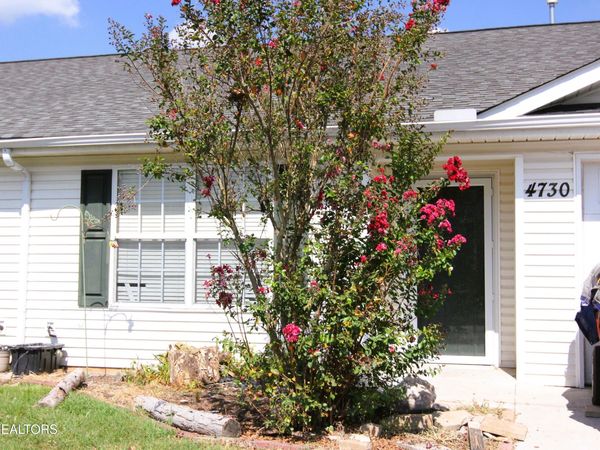 4730 Royal Prince Way, Knoxville, TN 37912