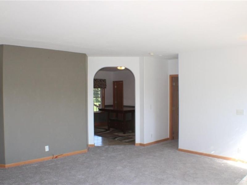 2727 S Medway New Carlisle Road, Medway, OH 45341 Photo 6