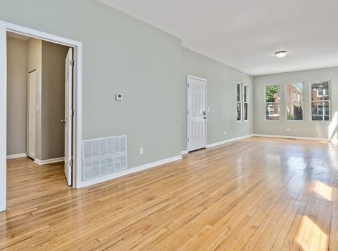 Main Photo
