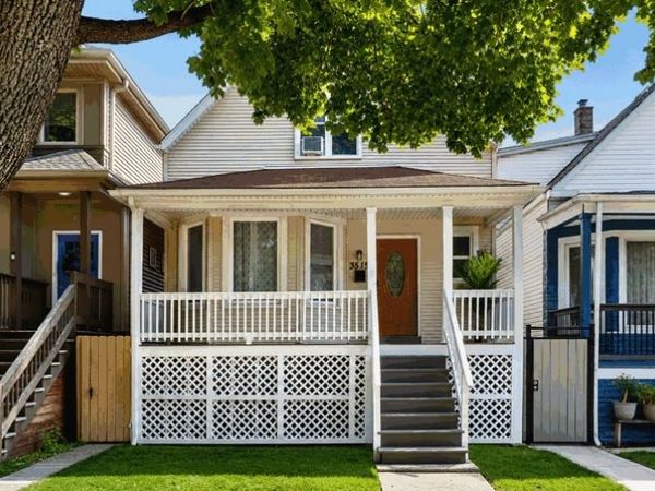 3515 W School Street, Chicago, IL 60618