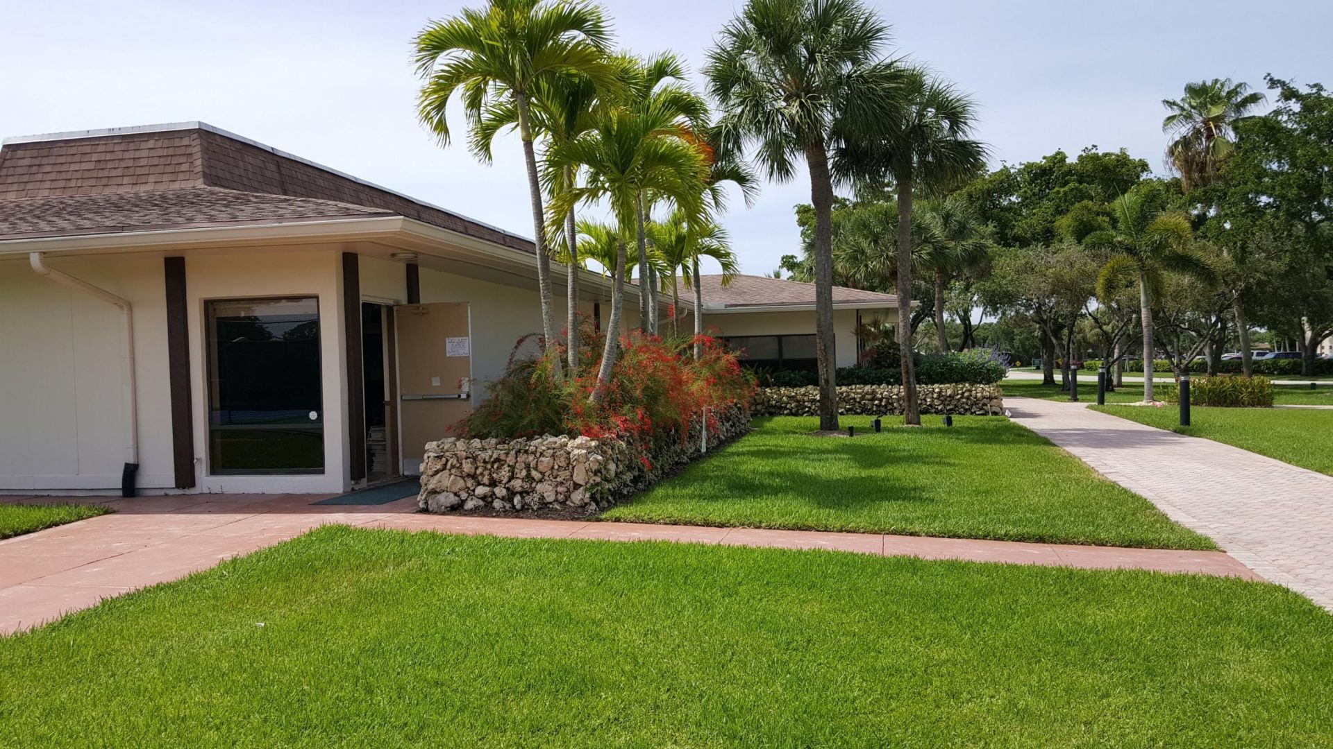 5130 Las Verdes Circle, Unit 301, Delray Beach, FL 33484 Photo
