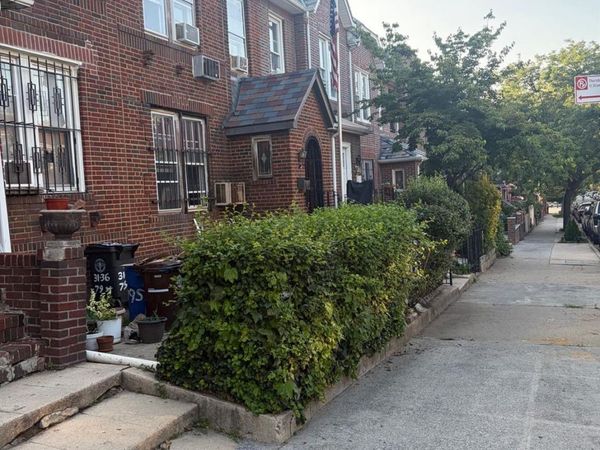 3134 79th Street , East Elmhurst, NY 11370