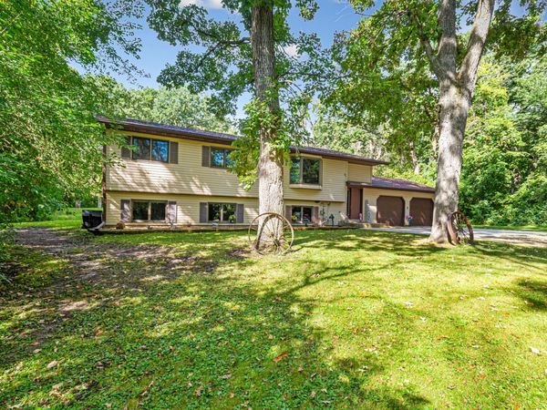 13850 Fox Lake Trail, Faribault, MN 55021