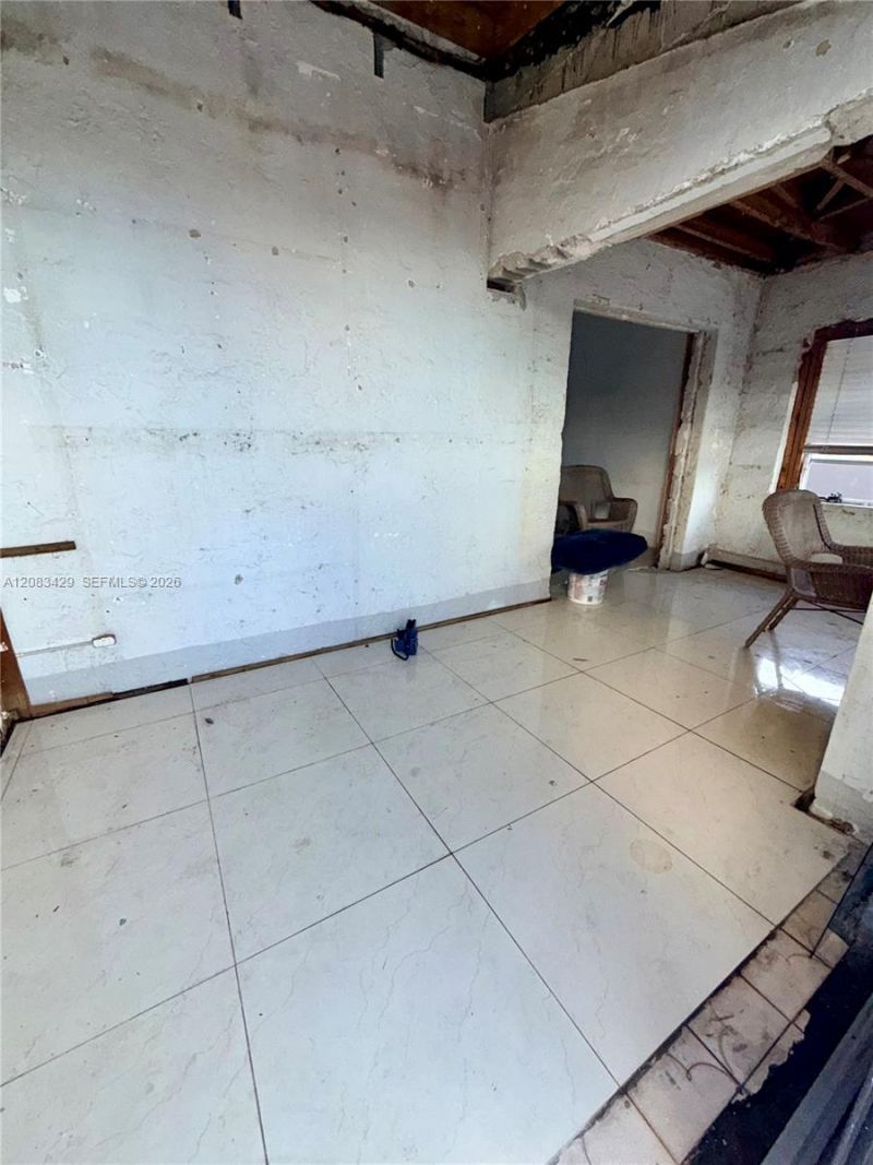 1829 NW 5th St, Miami, FL 33125 Photo