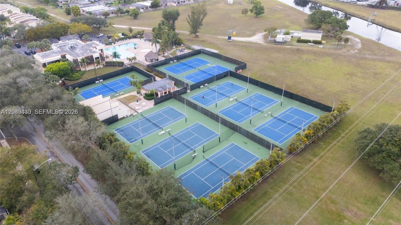 7865 SW 106th Ave, Miami, FL 33173 Photo