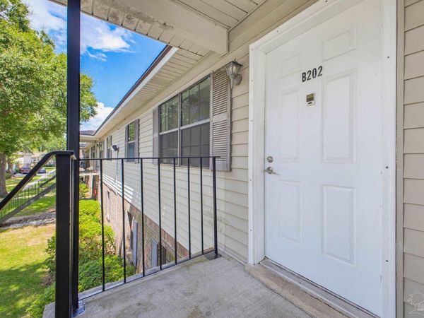 4344 Langley Ave, Unit B202, Pensacola, FL 32504