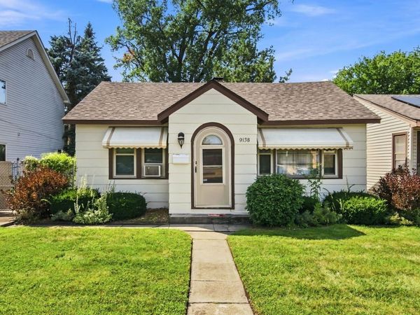 9138 S 52nd Court , Oak Lawn, IL 60453
